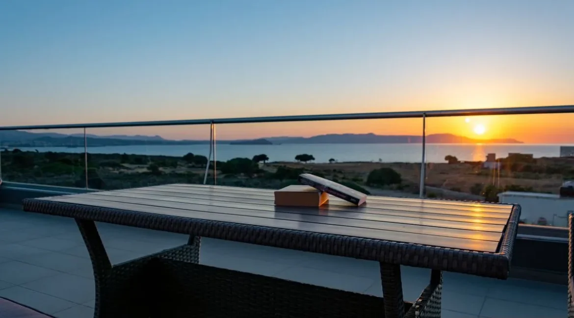 beautiful-sea-view-villa-for-sale-in-cre_06