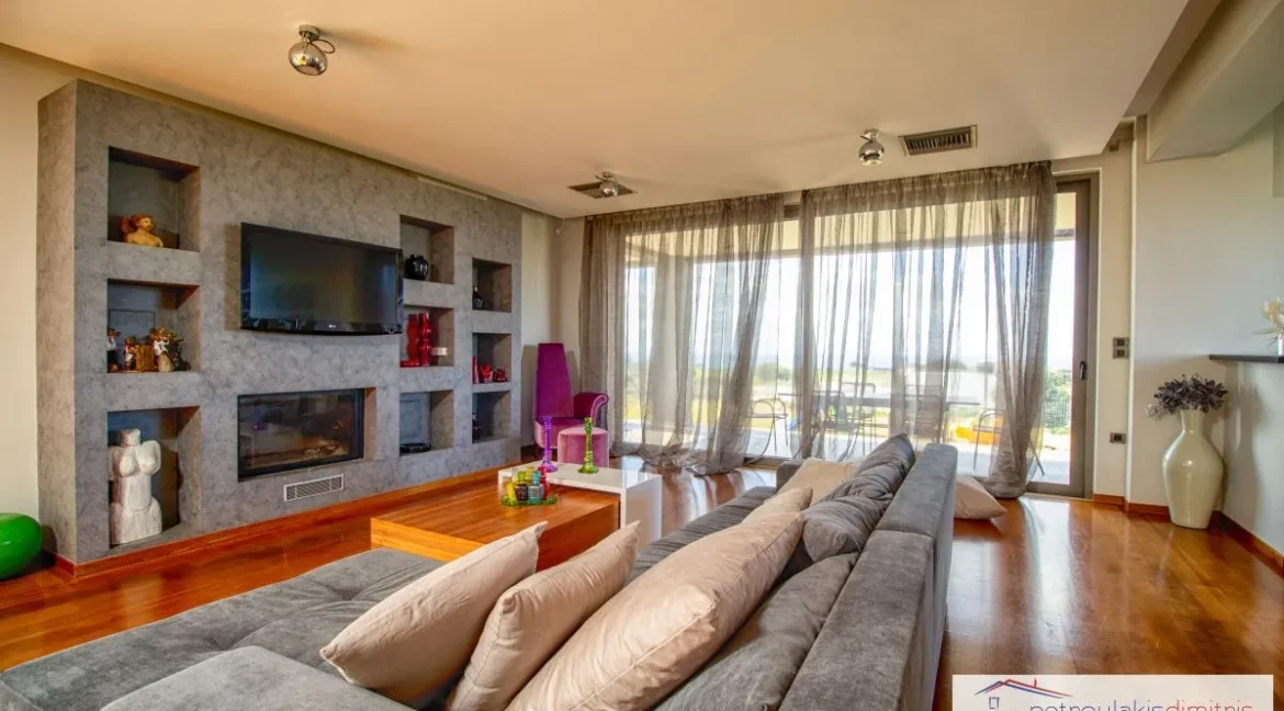 beautiful-sea-view-villa-for-sale-in-cre_10