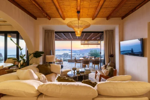 buy-a-luxury-villa-in-mykonos-18297398_02