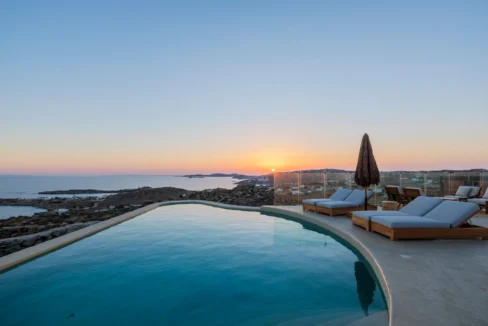 buy-a-luxury-villa-in-mykonos-18297398_03