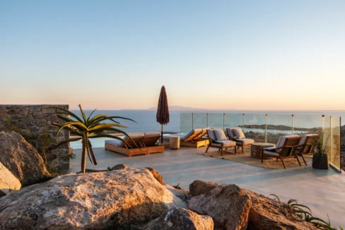 buy-a-luxury-villa-in-mykonos-18297398_08