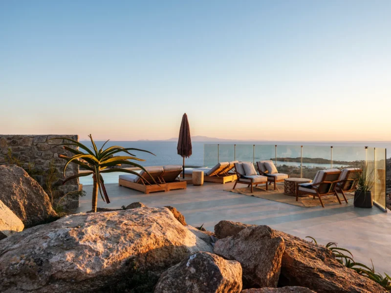 Buy a Luxury Villa in Mykonos