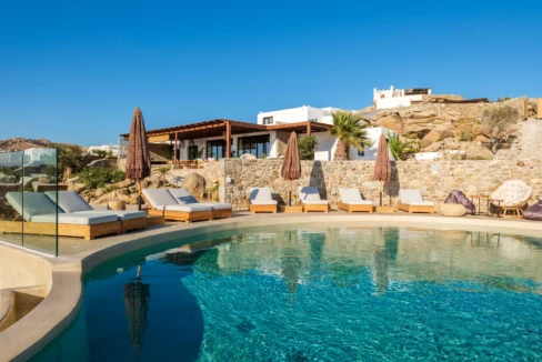 buy-a-luxury-villa-in-mykonos-18297398_20
