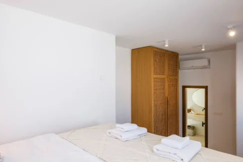 buy-a-luxury-villa-in-mykonos-18297398_36