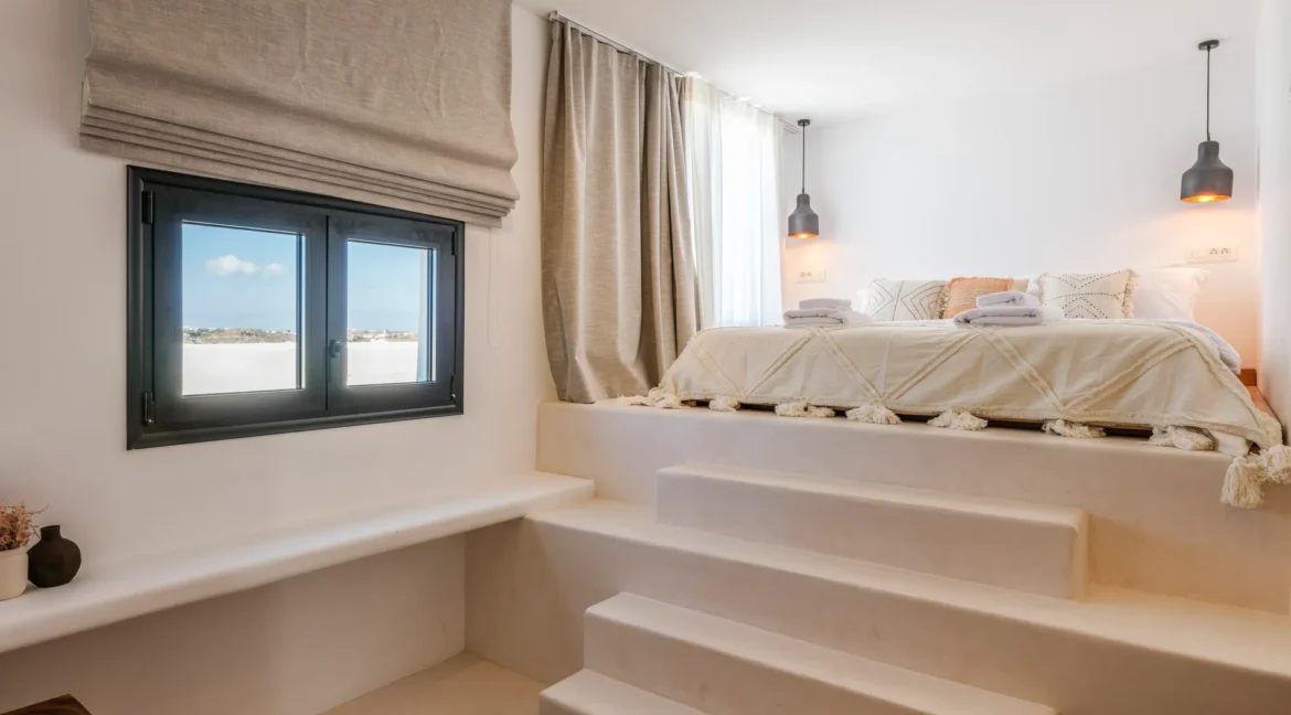 buy-a-luxury-villa-in-mykonos-18297398_37