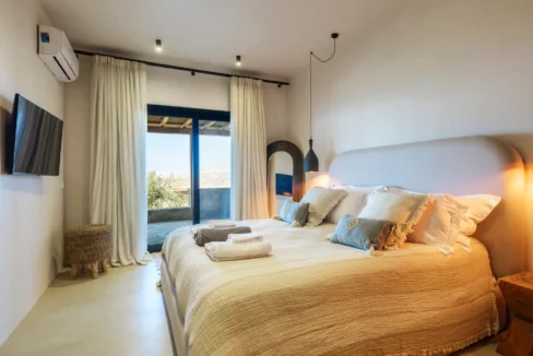buy-a-luxury-villa-in-mykonos-18297398_42