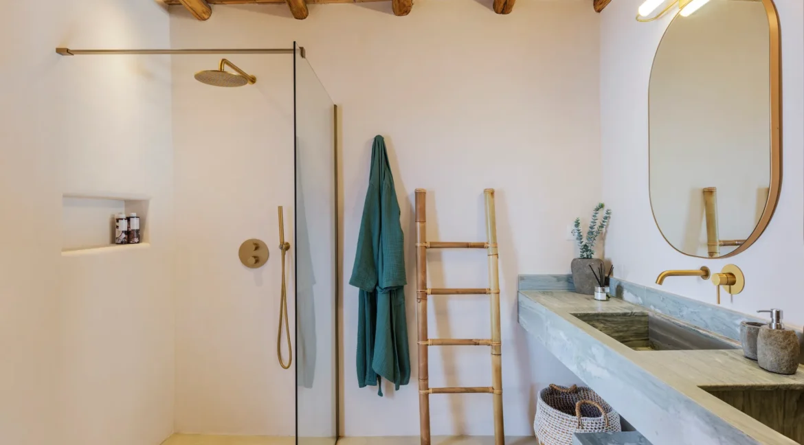 buy-a-luxury-villa-in-mykonos-18297398_45