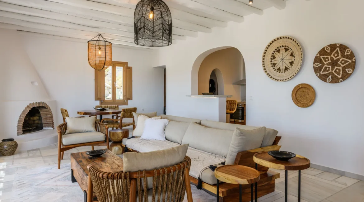 buy-a-waterfront-villa-in-mykonos-16002253_13