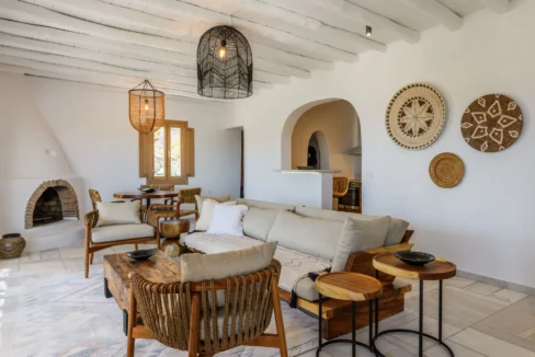 buy-a-waterfront-villa-in-mykonos-16002253_13