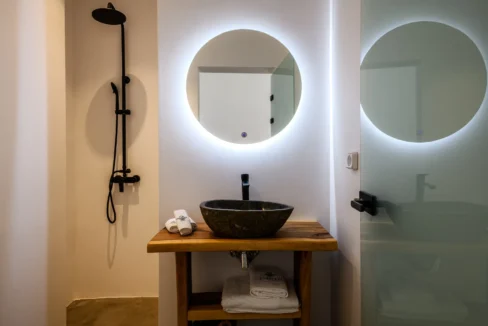 buy-a-waterfront-villa-in-mykonos-16002253_19