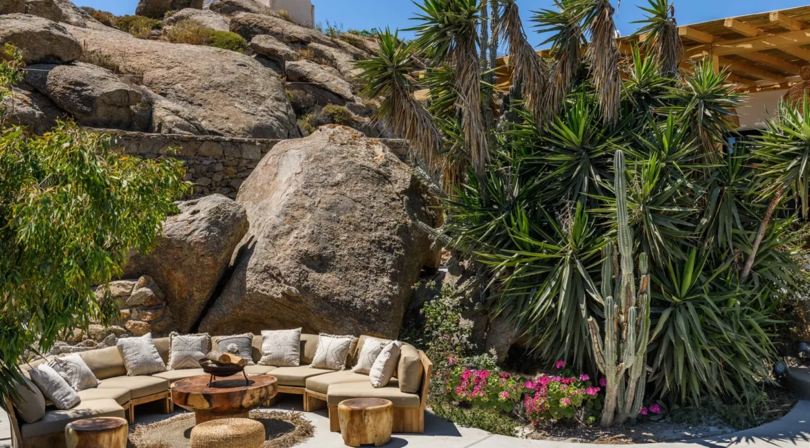 buy-a-waterfront-villa-in-mykonos-16002253_20