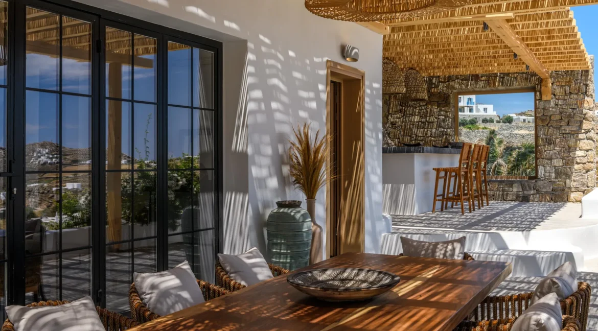 buy-a-waterfront-villa-in-mykonos-16002253_21