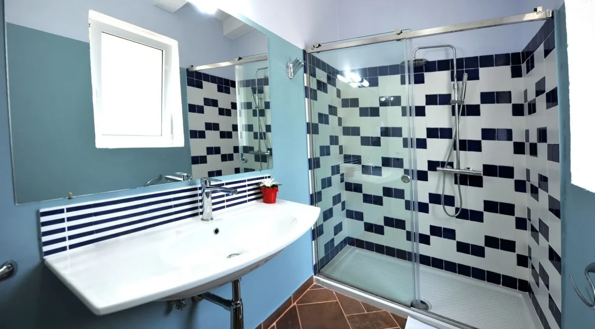 invest-in-a-panoramic-villa-in-corfu-18673143_05