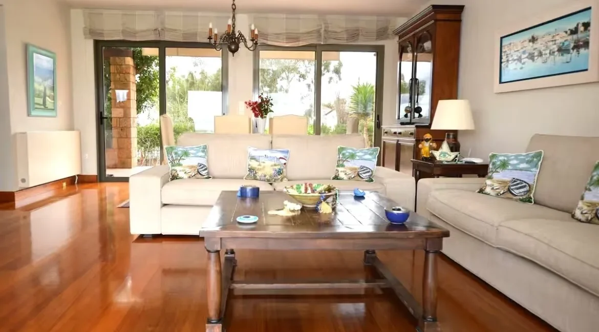 invest-in-a-seafront-villa-in-aegina-18001690_10