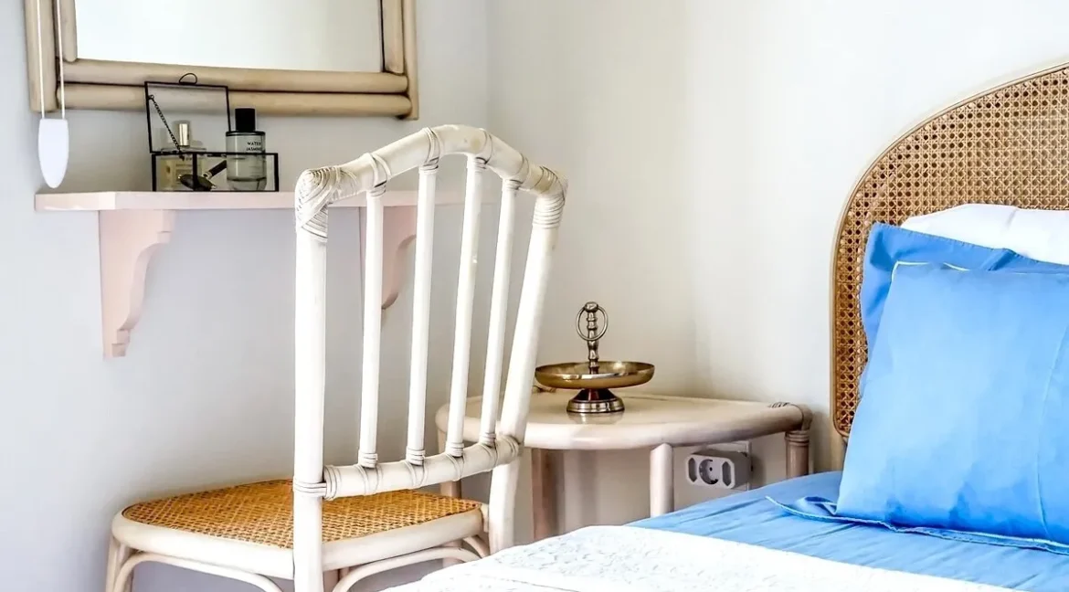 invest-in-a-seafront-villa-in-aegina-18001690_21