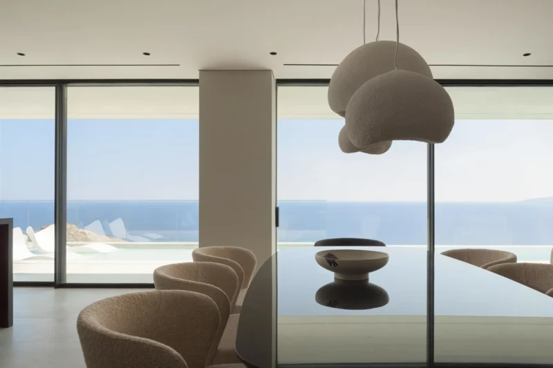 Seafront Villa in Crete for sale, Heraklio