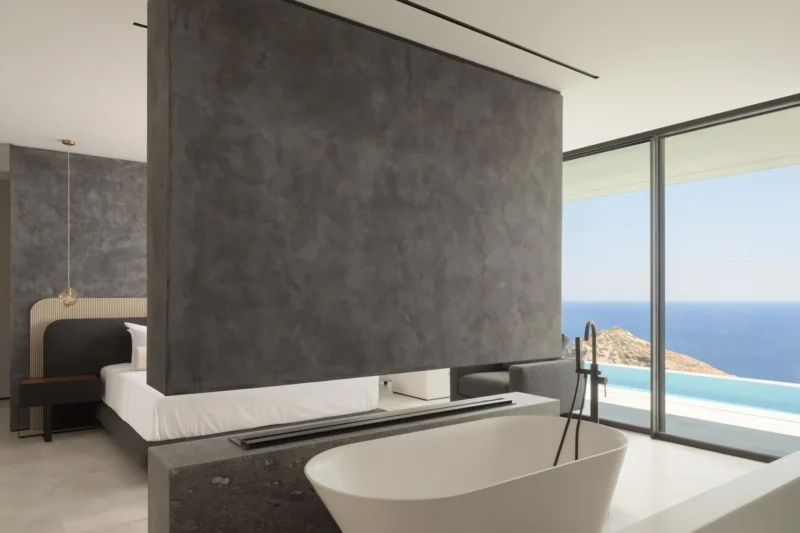 Seafront Villa in Crete for sale, Heraklio