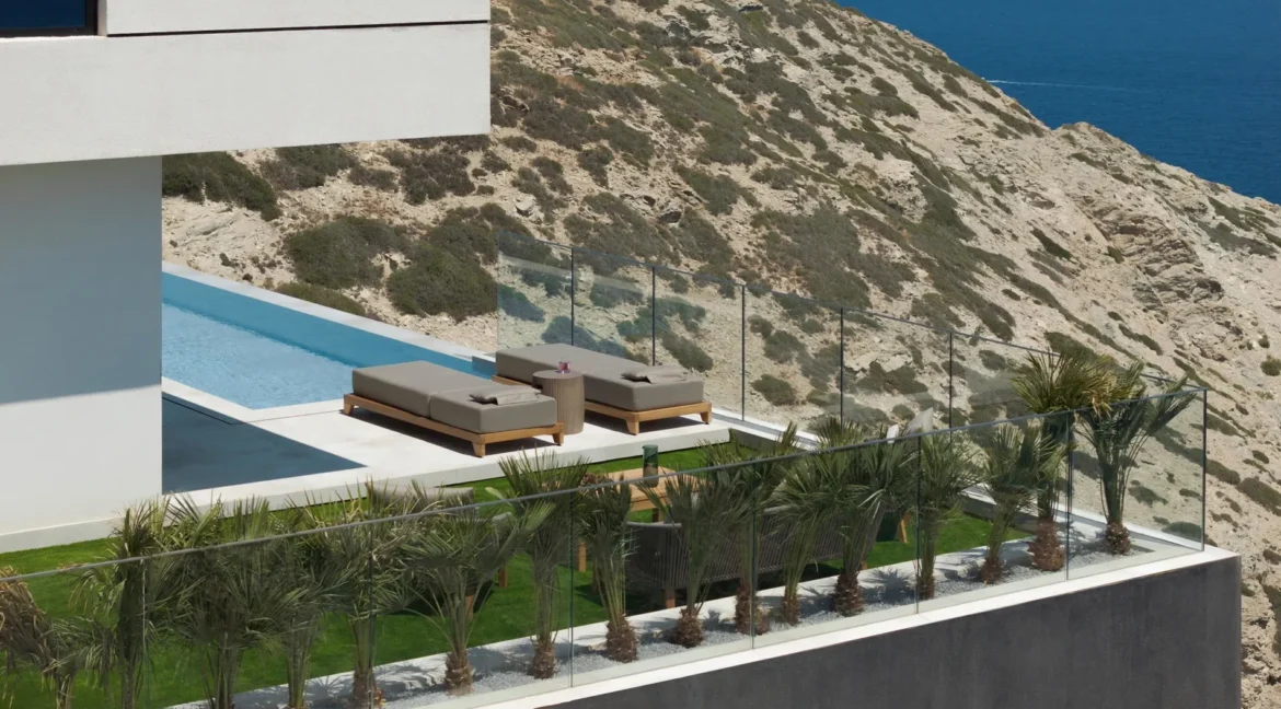 invest-in-a-seafront-villa-in-crete-17373224_37
