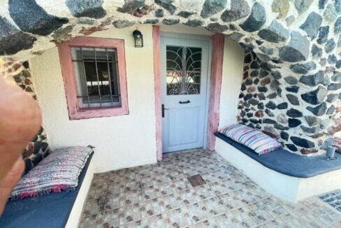17 Rooms Hotel for sale Santorini — Messaria 9