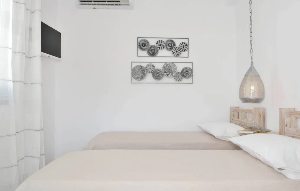 1900xxs_buy-a-sea-view-villa-in-naxos-2529594_21