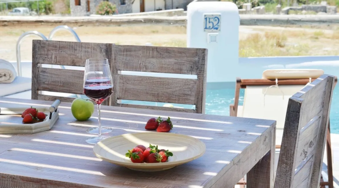 1900xxs_buy-a-sea-view-villa-in-naxos-2529594_29