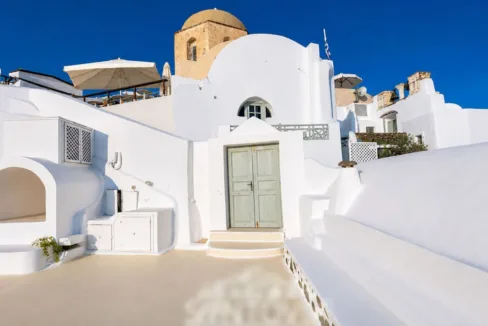 Luxury Villa for Sale in Caldera Oia Santorini