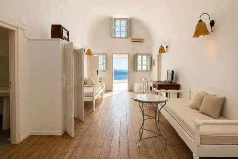 367048173_1600x1200_buy-a-luxury-villa-in-santorini-70178684_15