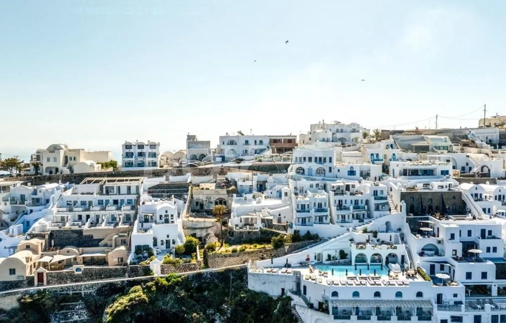Caldera Cave Houses for Sale in Santorini Firostefani