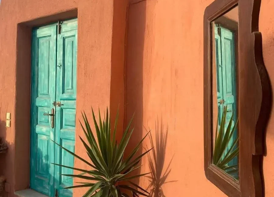 House for sale in Santoini with Panoramic Sea Views 2