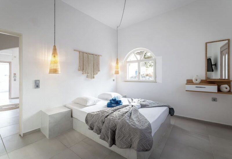 Residential Property for sale Megalochori Santorini