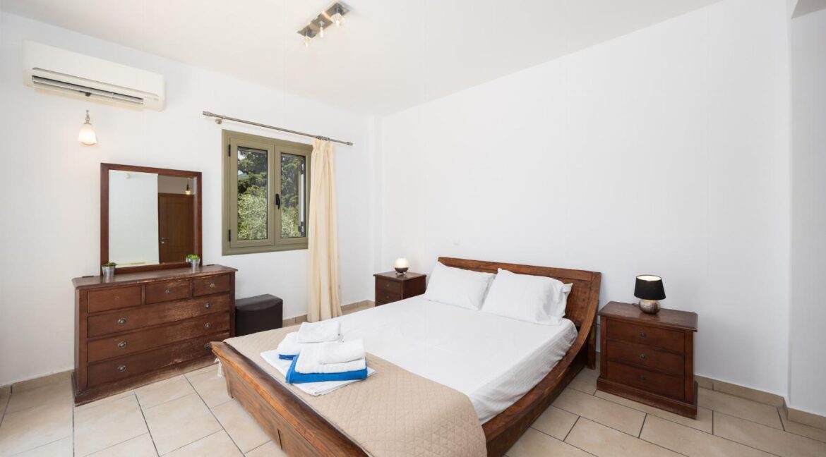 Sea View Villa with Infinity Pool Lefkada for sale 17