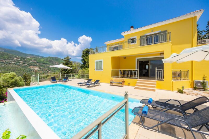 Sea View Villa with Infinity Pool Lefkada for sale