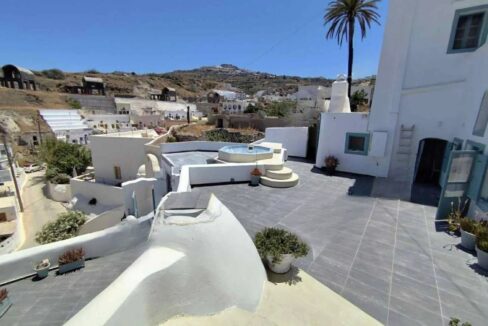 Traditional Complex for Sale in Vothonas Santorini 10