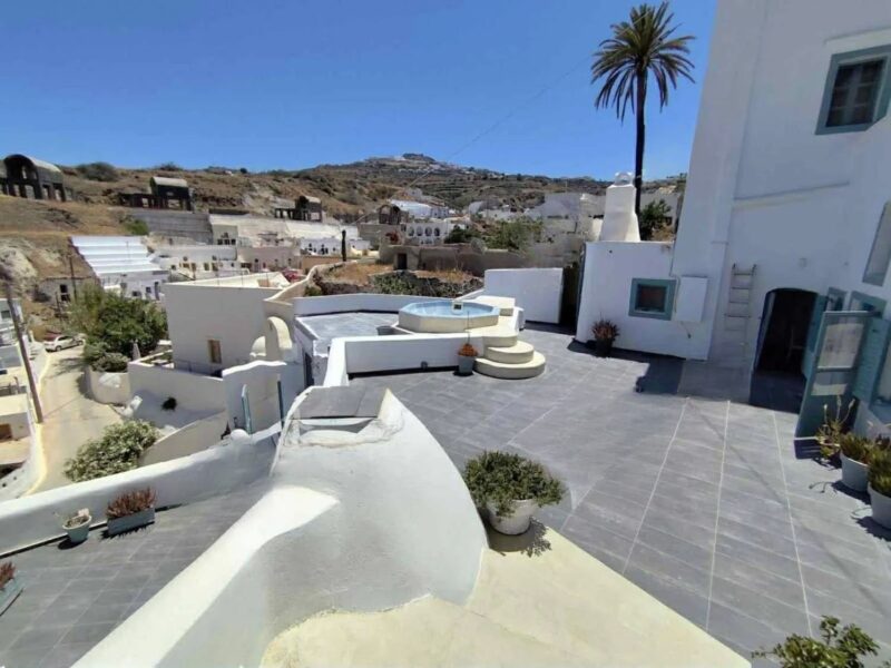 Mansion for Sale Santorini Vothonas