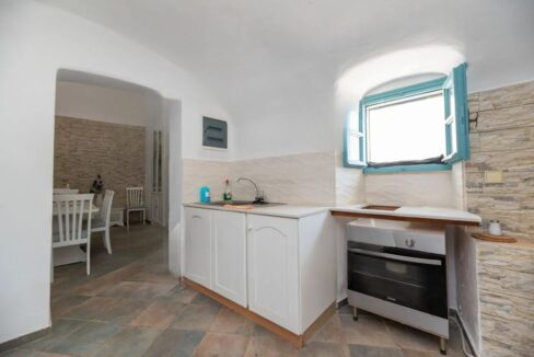 Traditional Complex for Sale in Vothonas Santorini 11