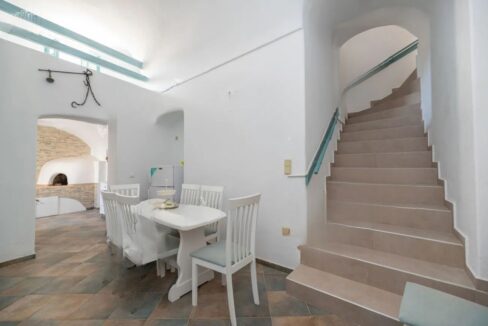 Traditional Complex for Sale in Vothonas Santorini 16