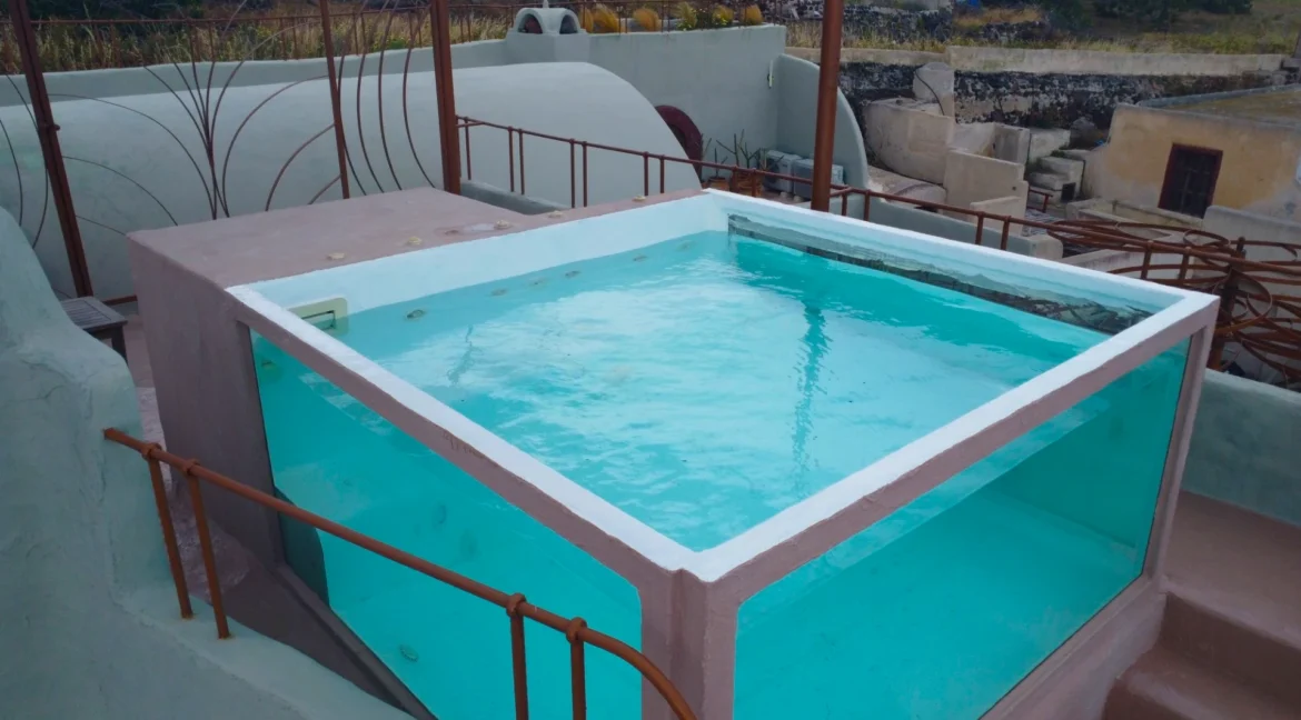 Traditional Villa Complex for Sale in Santorini 11