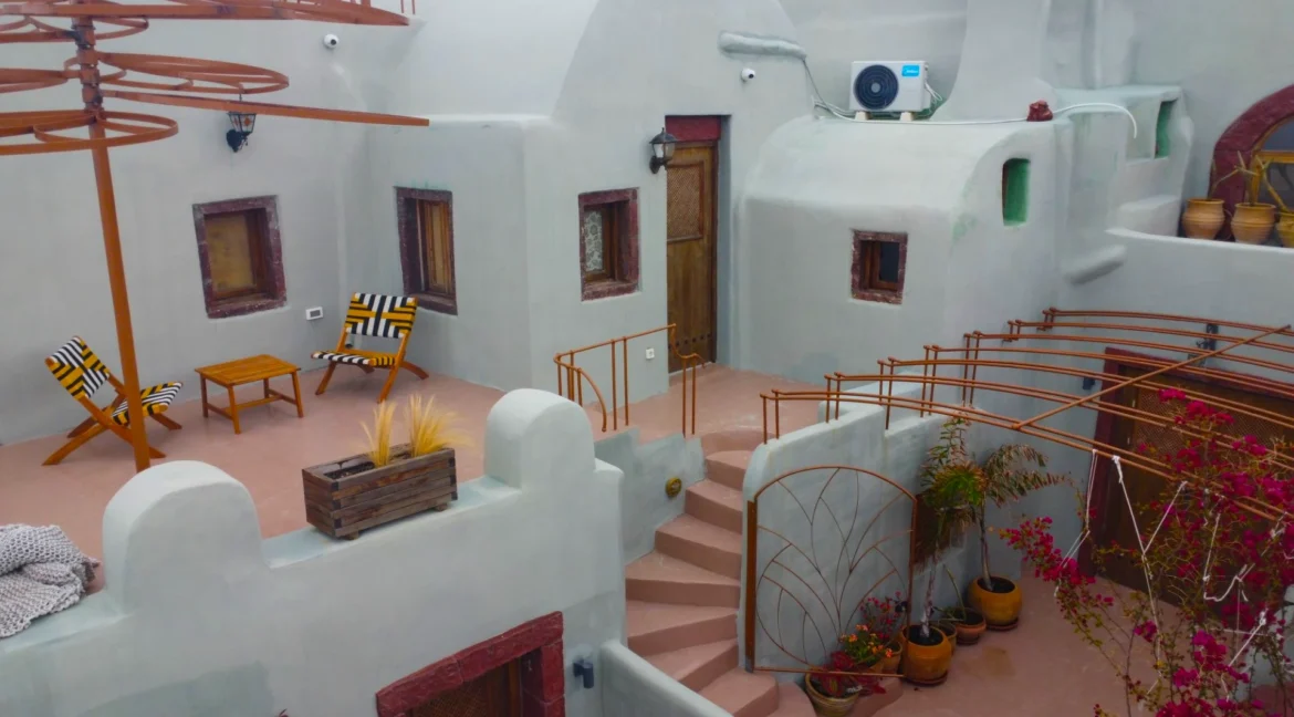 Traditional Villa Complex for Sale in Santorini 14