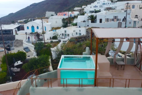 Traditional Villa Complex for Sale in Santorini 3