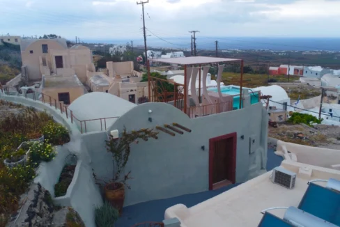 Traditional Villa Complex for Sale in Santorini 7