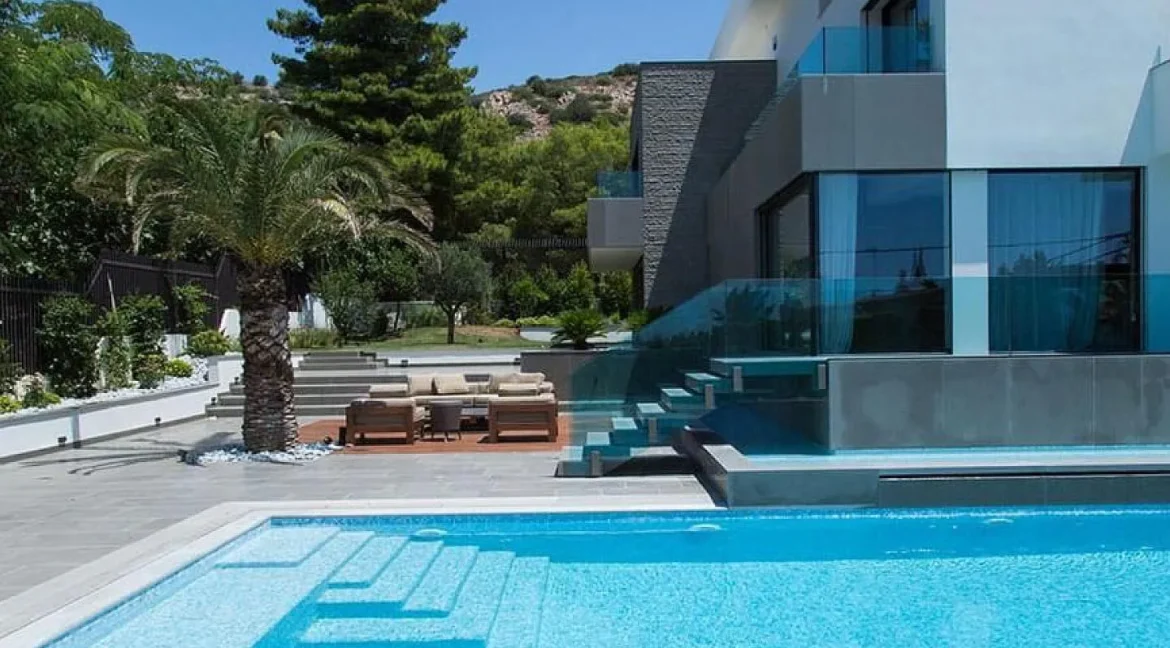 beautiful-luxury-villa-for-sale-in-athen-17878518_01