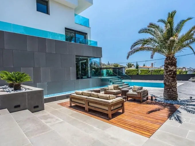 Premium Villa for Sale in Vouliagmeni Athens