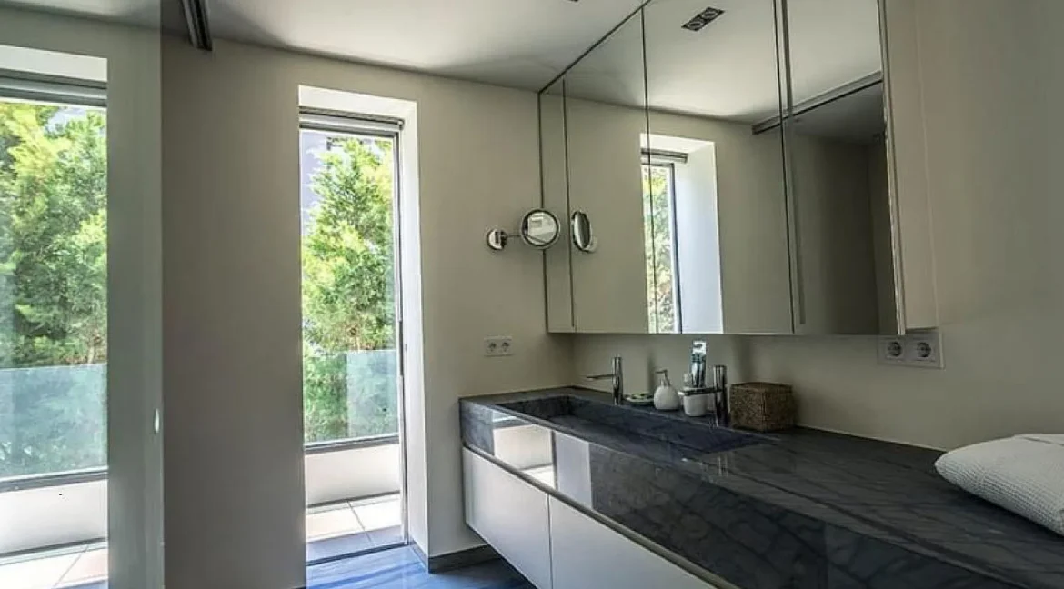 beautiful-luxury-villa-for-sale-in-athen-17878518_20