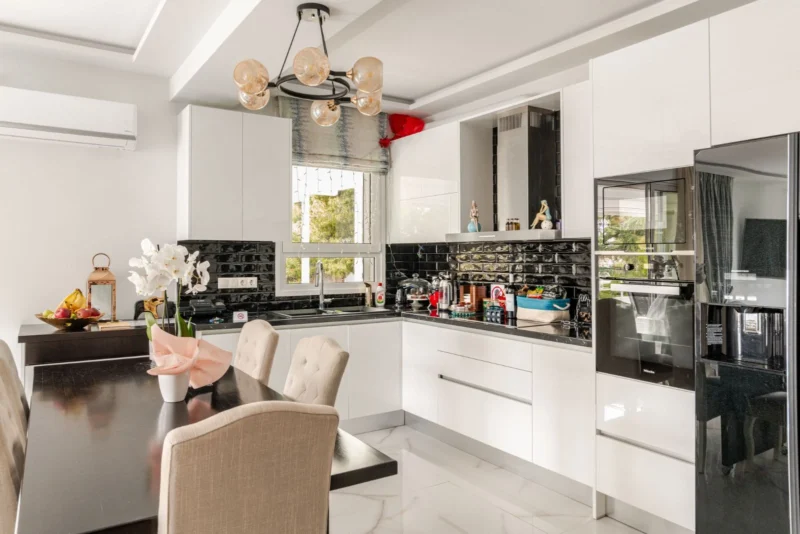 Apartment for Sale Varkiza Center Athens