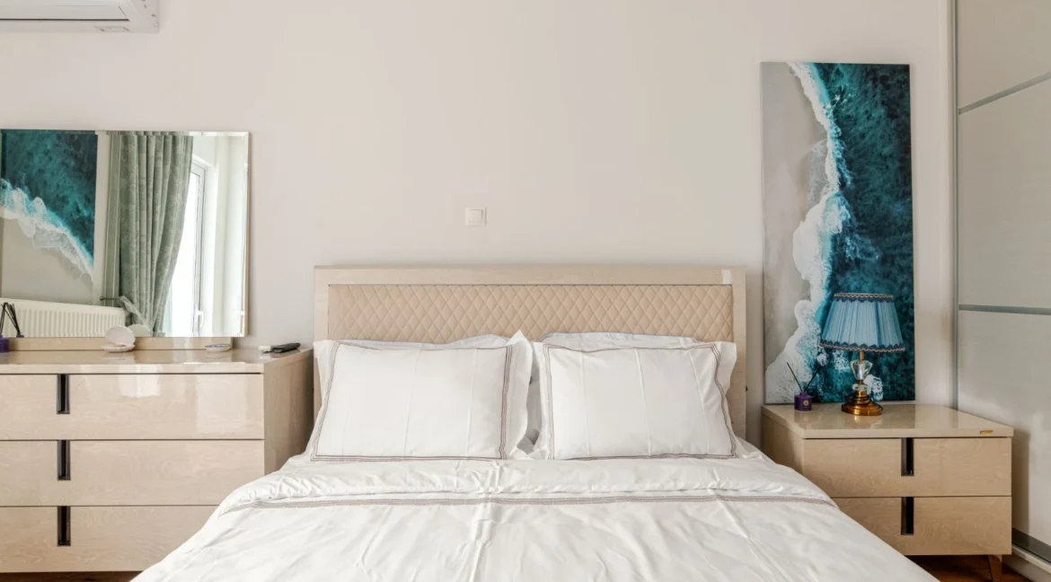 buy-a-sea-view-penthouse-in-athens-96034968_11