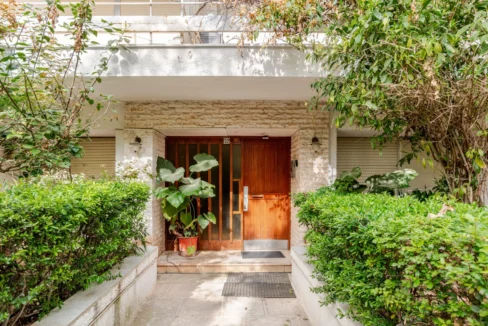 buy-a-sea-view-penthouse-in-athens-96034968_23