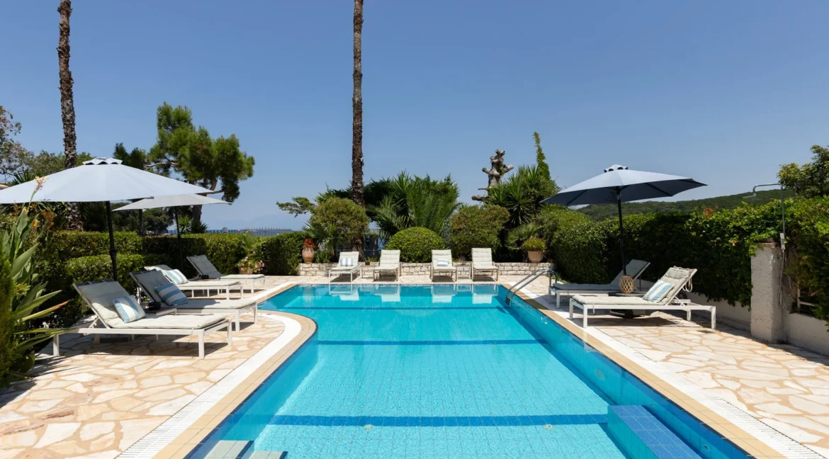 buy-a-seafront-villa-in-corfu-18656363_08