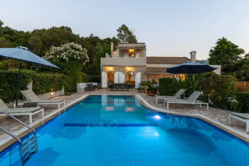 buy-a-seafront-villa-in-corfu-18656363_17