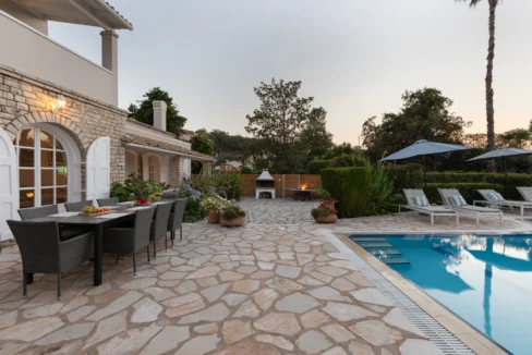 buy-a-seafront-villa-in-corfu-18656363_18