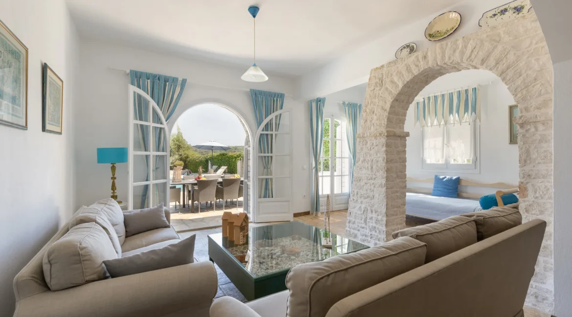 buy-a-seafront-villa-in-corfu-18656363_25